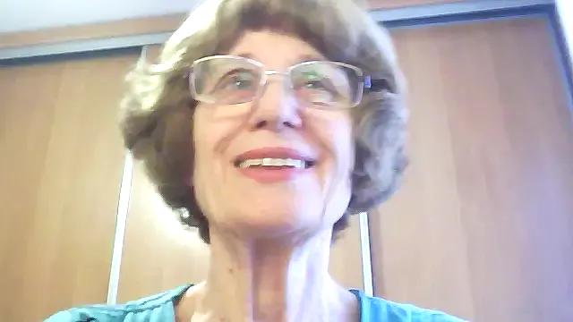 Anna72233 from StripChat is Freechat