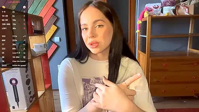 Girls and cam to cam: Watch as these sophisticated entertainers uncover their stunning costumes and curvaceous curves online!