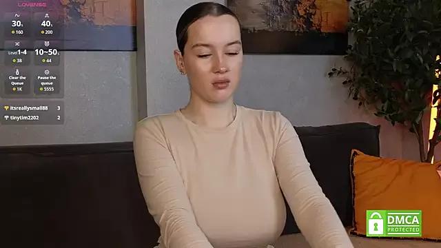 Girls and cam to cam: Watch as these sophisticated entertainers uncover their stunning costumes and curvaceous curves online!