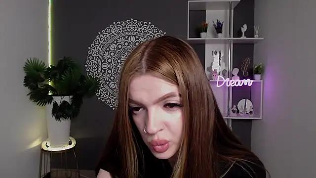 Girls and cam to cam: Watch as these sophisticated entertainers uncover their stunning costumes and curvaceous curves online!