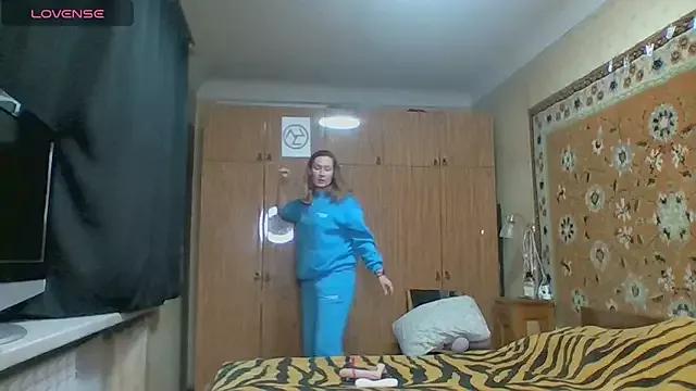 Girls and cam to cam: Watch as these sophisticated entertainers uncover their stunning costumes and curvaceous curves online!