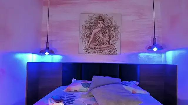 Girls and cam to cam: Watch as these sophisticated entertainers uncover their stunning costumes and curvaceous curves online!