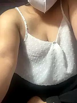 Annie_Beiby from StripChat is Freechat