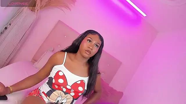 Girls and cam to cam: Watch as these sophisticated entertainers uncover their stunning costumes and curvaceous curves online!