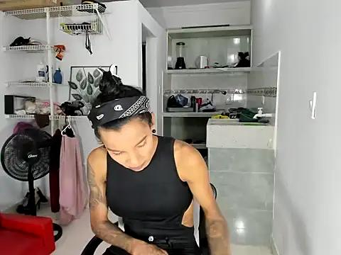 Girls and cam to cam: Watch as these sophisticated entertainers uncover their stunning costumes and curvaceous curves online!