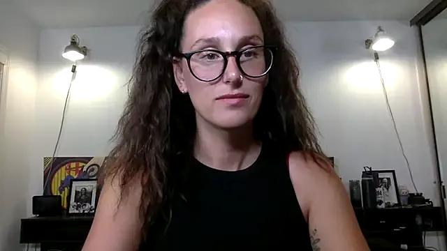 annmarieferrara from StripChat is Freechat