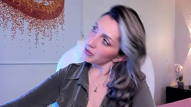 Girls and cam to cam: Watch as these sophisticated entertainers uncover their stunning costumes and curvaceous curves online!