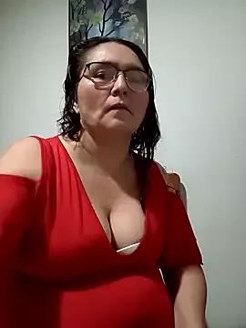 ANNYHERNANDEZ21 from StripChat is Freechat