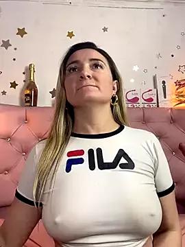 Girls and cam to cam: Watch as these sophisticated entertainers uncover their stunning costumes and curvaceous curves online!