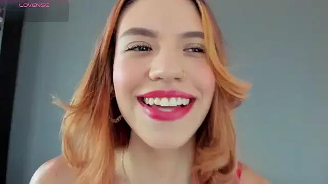AntonellaaRossii from StripChat is Freechat