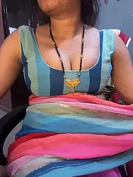 APKI_WIFE_ from StripChat is Freechat