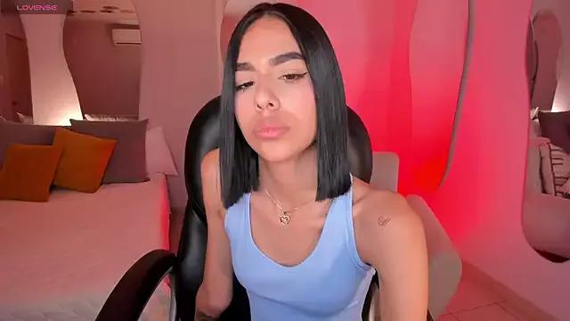 Girls and cam to cam: Watch as these sophisticated entertainers uncover their stunning costumes and curvaceous curves online!