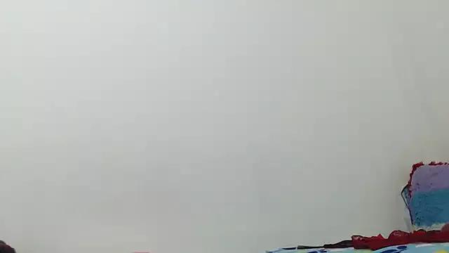 Aranza-Queen from StripChat is Freechat