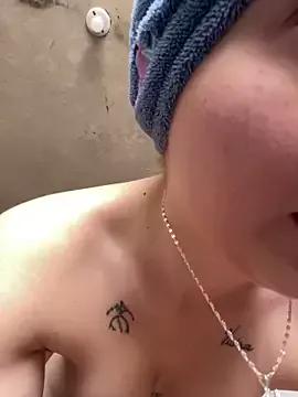 Aria_beauti from StripChat is Freechat