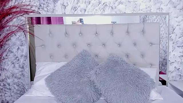 Girls and cam to cam: Watch as these sophisticated entertainers uncover their stunning costumes and curvaceous curves online!