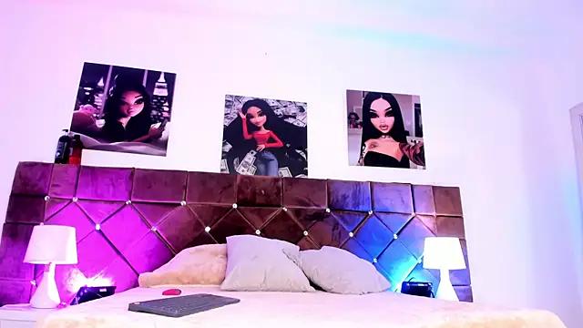 Girls and cam to cam: Watch as these sophisticated entertainers uncover their stunning costumes and curvaceous curves online!