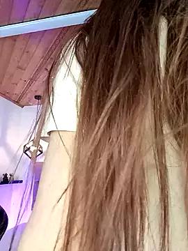 Girls and cam to cam: Watch as these sophisticated entertainers uncover their stunning costumes and curvaceous curves online!