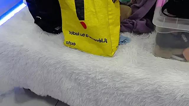 Girls and cam to cam: Watch as these sophisticated entertainers uncover their stunning costumes and curvaceous curves online!