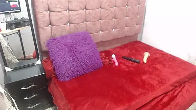 Girls and cam to cam: Watch as these sophisticated entertainers uncover their stunning costumes and curvaceous curves online!