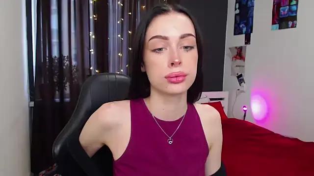 ariel_is_on_vacation from StripChat is Freechat