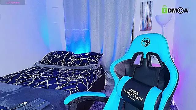 Girls and cam to cam: Watch as these sophisticated entertainers uncover their stunning costumes and curvaceous curves online!