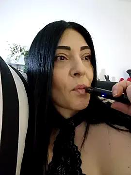 AryaSummersReal from StripChat is Freechat