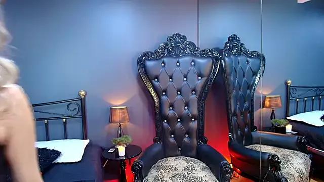 Girls and cam to cam: Watch as these sophisticated entertainers uncover their stunning costumes and curvaceous curves online!