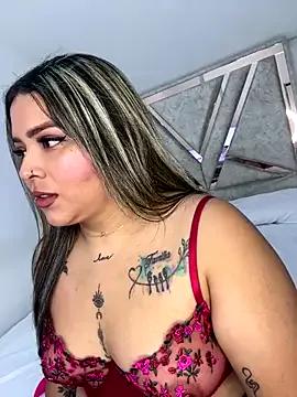 Girls and cam to cam: Watch as these sophisticated entertainers uncover their stunning costumes and curvaceous curves online!