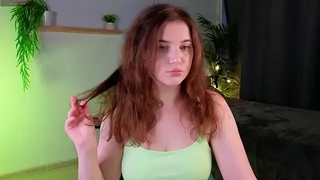 Ashley_Glen from StripChat is Freechat