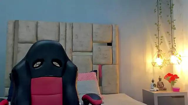 Girls and cam to cam: Watch as these sophisticated entertainers uncover their stunning costumes and curvaceous curves online!