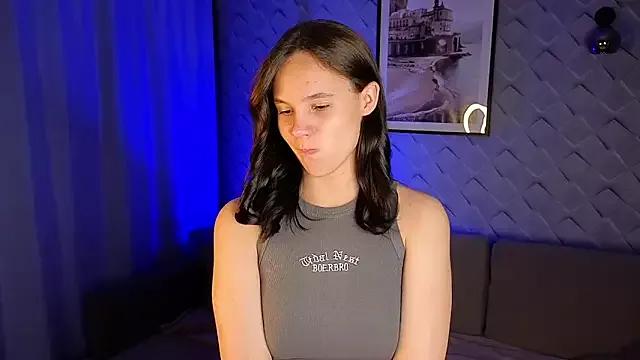 AshleyTunes from StripChat is Freechat