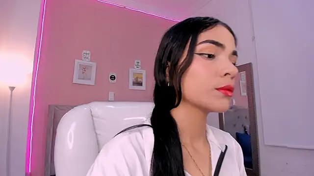 Girls and cam to cam: Watch as these sophisticated entertainers uncover their stunning costumes and curvaceous curves online!