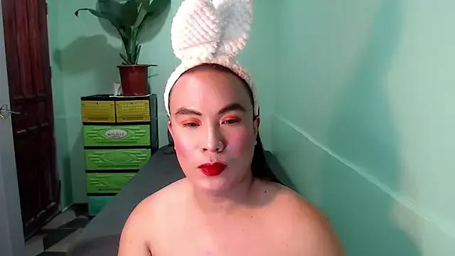 asianayumi from StripChat is Freechat