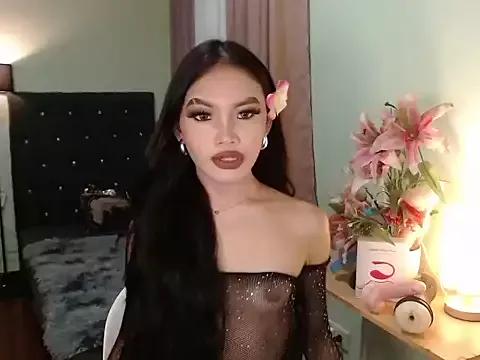 Girls and cam to cam: Watch as these sophisticated entertainers uncover their stunning costumes and curvaceous curves online!