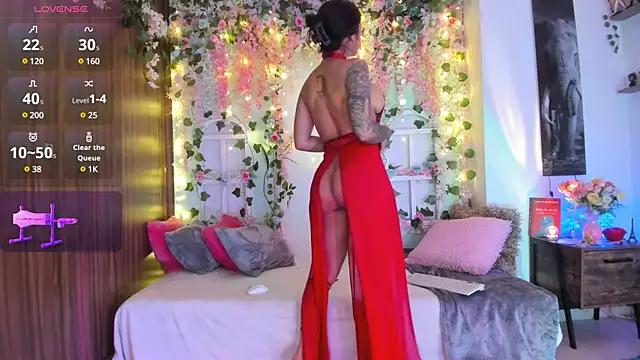 Girls and cam to cam: Watch as these sophisticated entertainers uncover their stunning costumes and curvaceous curves online!