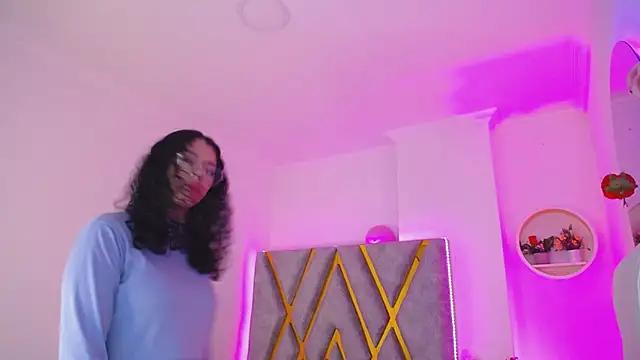 Girls and cam to cam: Watch as these sophisticated entertainers uncover their stunning costumes and curvaceous curves online!