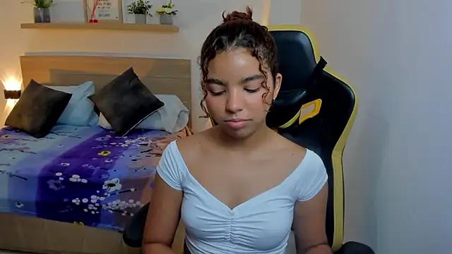 Girls and cam to cam: Watch as these sophisticated entertainers uncover their stunning costumes and curvaceous curves online!