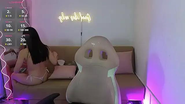 Girls and cam to cam: Watch as these sophisticated entertainers uncover their stunning costumes and curvaceous curves online!