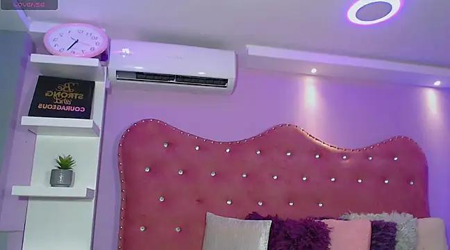 Girls and cam to cam: Watch as these sophisticated entertainers uncover their stunning costumes and curvaceous curves online!