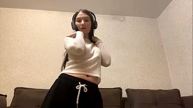 Girls and cam to cam: Watch as these sophisticated entertainers uncover their stunning costumes and curvaceous curves online!