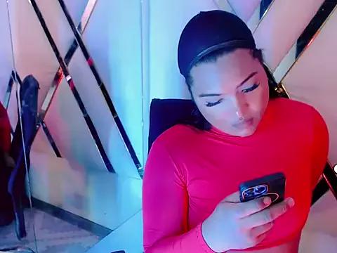 Girls and cam to cam: Watch as these sophisticated entertainers uncover their stunning costumes and curvaceous curves online!