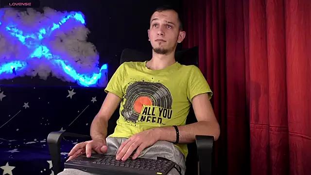 AxelMassimo from StripChat is Freechat