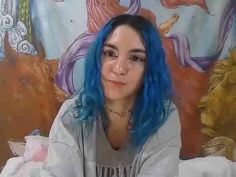 Photos of BabeGurl from StripChat is Freechat