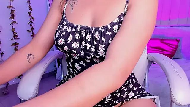 Girls and cam to cam: Watch as these sophisticated entertainers uncover their stunning costumes and curvaceous curves online!