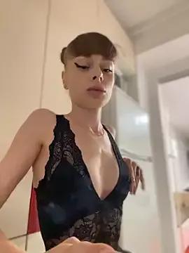 BabyBee_ from StripChat is Freechat