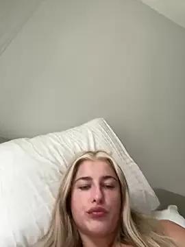 Photos of BabyBluexox from StripChat is Freechat