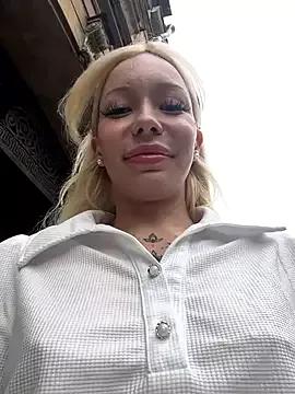 babydolll from StripChat