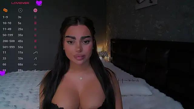 Girls and cam to cam: Watch as these sophisticated entertainers uncover their stunning costumes and curvaceous curves online!