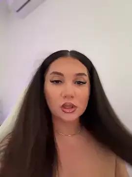 babyyboomm from StripChat is Freechat