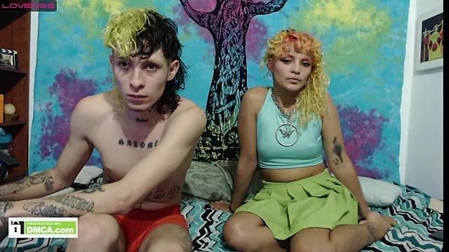 Girls and cam to cam: Watch as these sophisticated entertainers uncover their stunning costumes and curvaceous curves online!